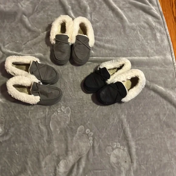Slipper bundle - Picture 2 of 2
